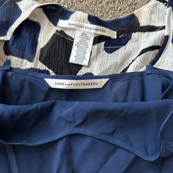 Diane Von Furstenberg Flowy White and Navy Graphic Blouse - Picture 3 of 4